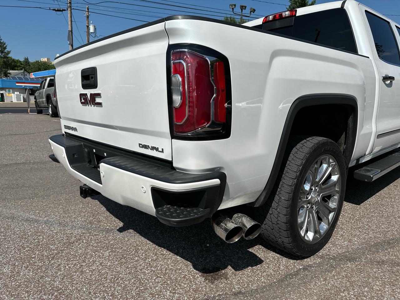 GMC Sierra 1500 Denali Crew Cab 4WD SWB 2018