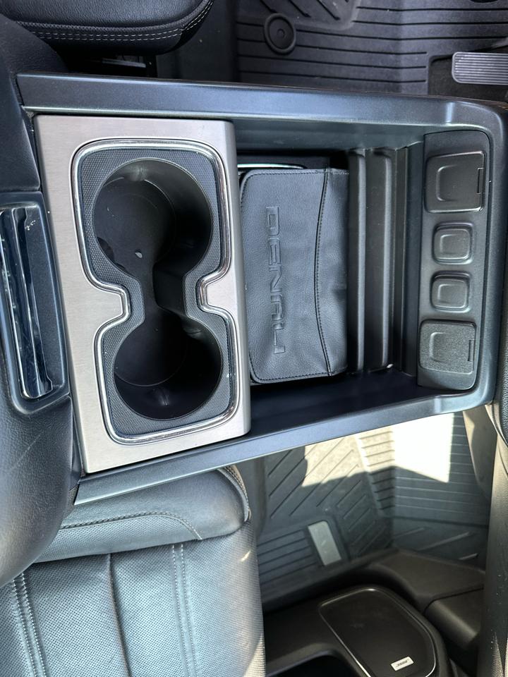 GMC Sierra 1500 Denali Crew Cab 4WD SWB 2018