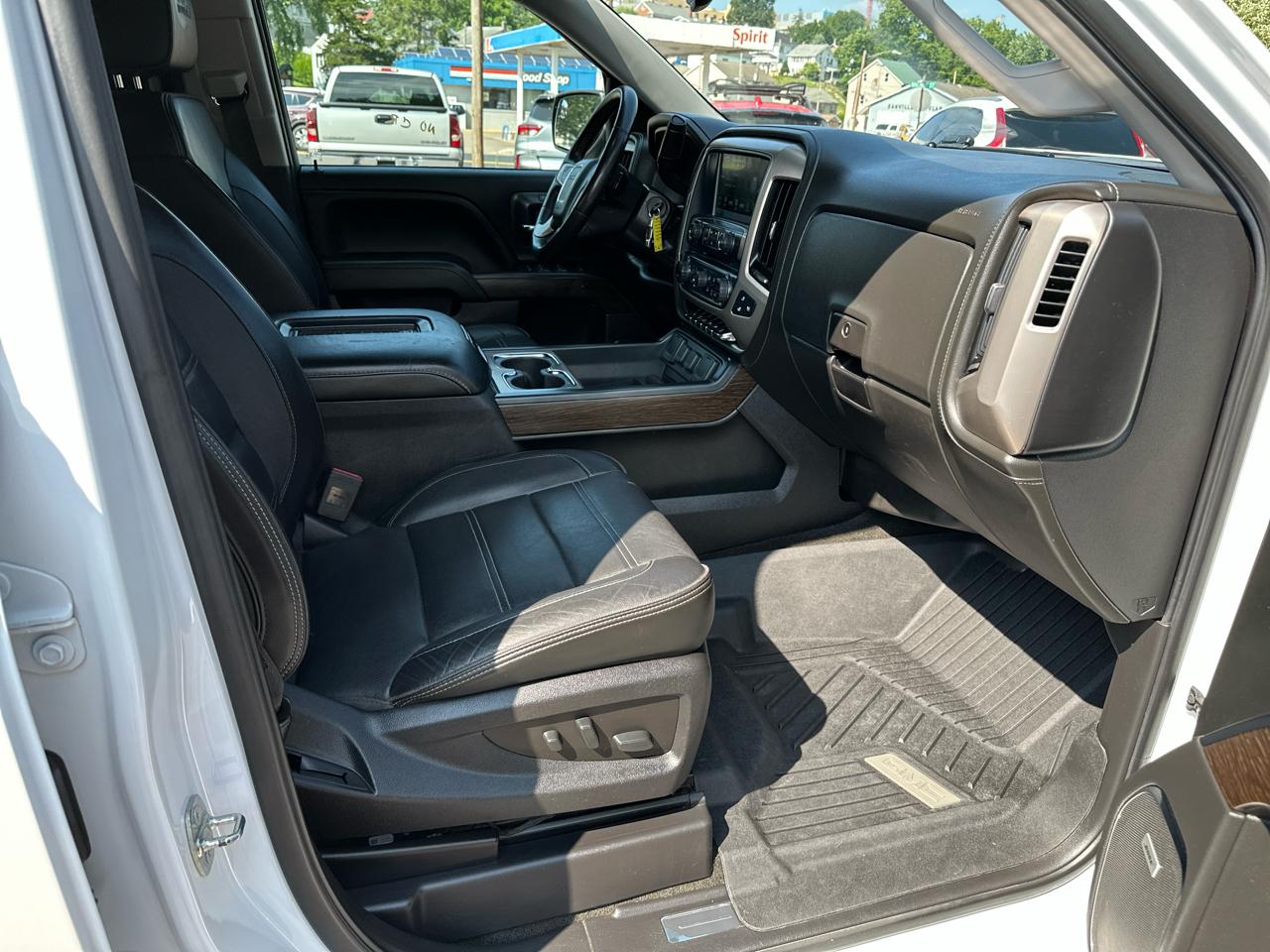 GMC Sierra 1500 Denali Crew Cab 4WD SWB 2018