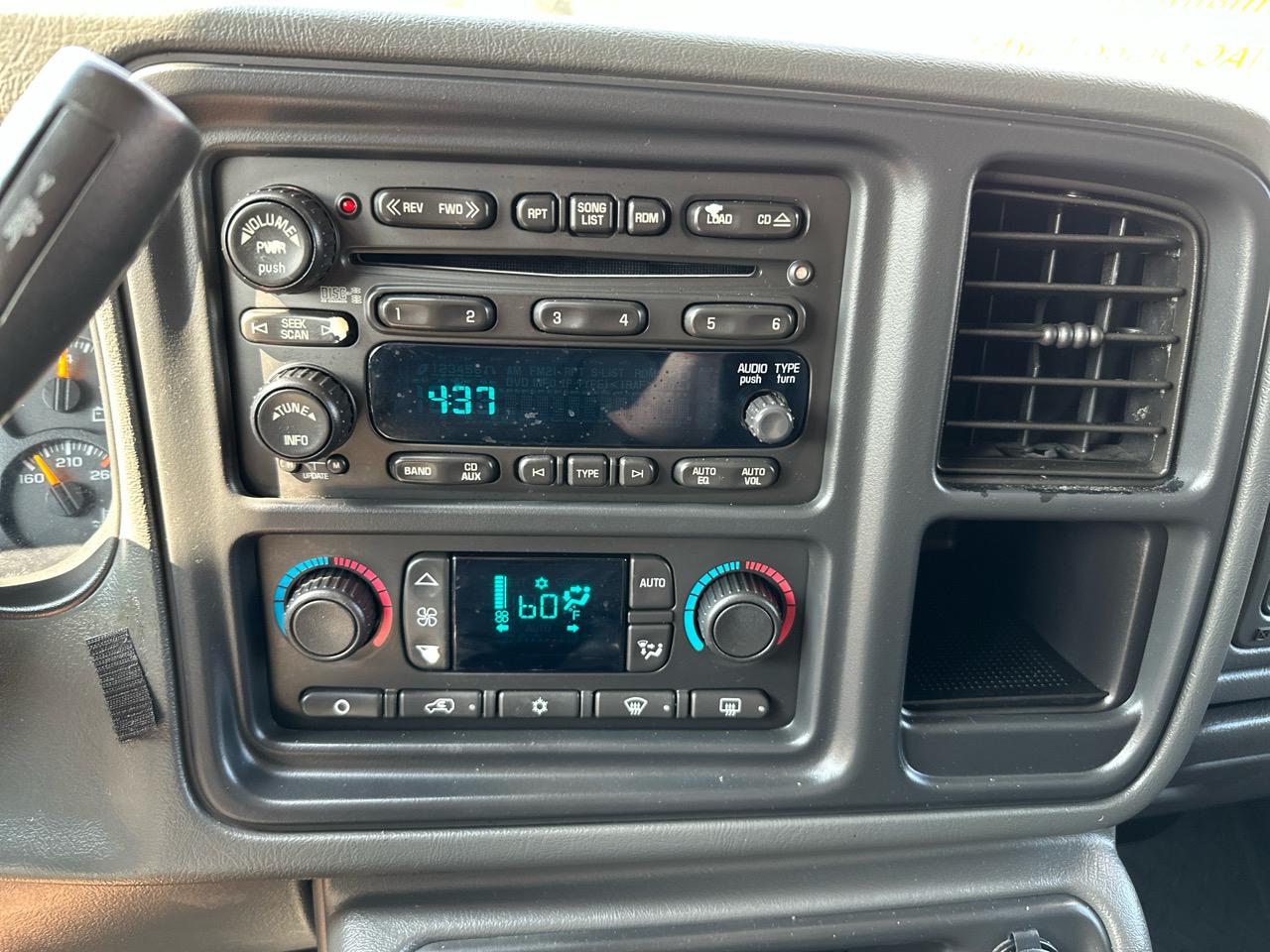 Chevrolet Silverado 1500 4WD Ext Cab 143.5" LT 2005