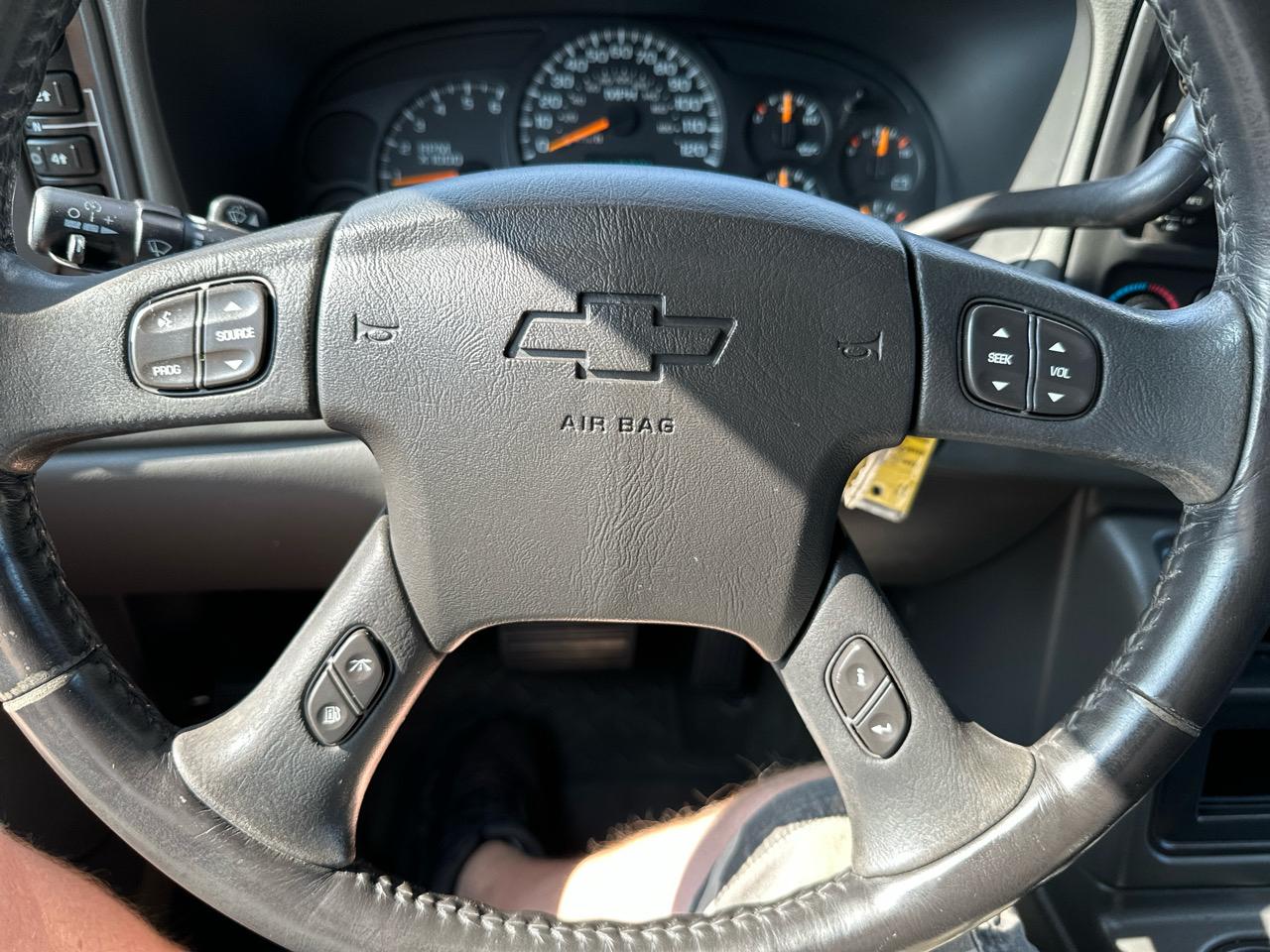 Chevrolet Silverado 1500 4WD Ext Cab 143.5" LT 2005