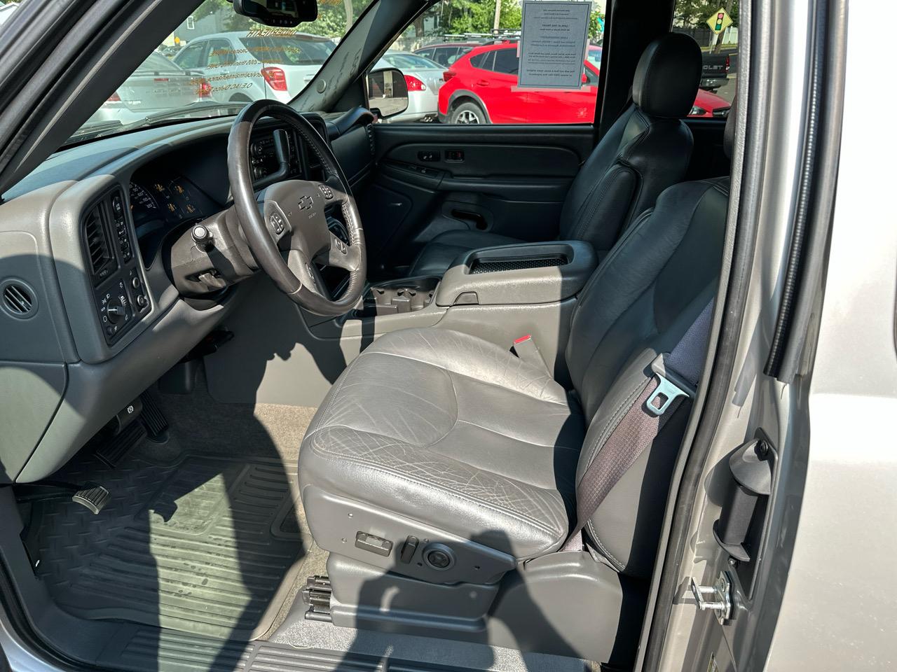 Chevrolet Silverado 1500 4WD Ext Cab 143.5" LT 2005