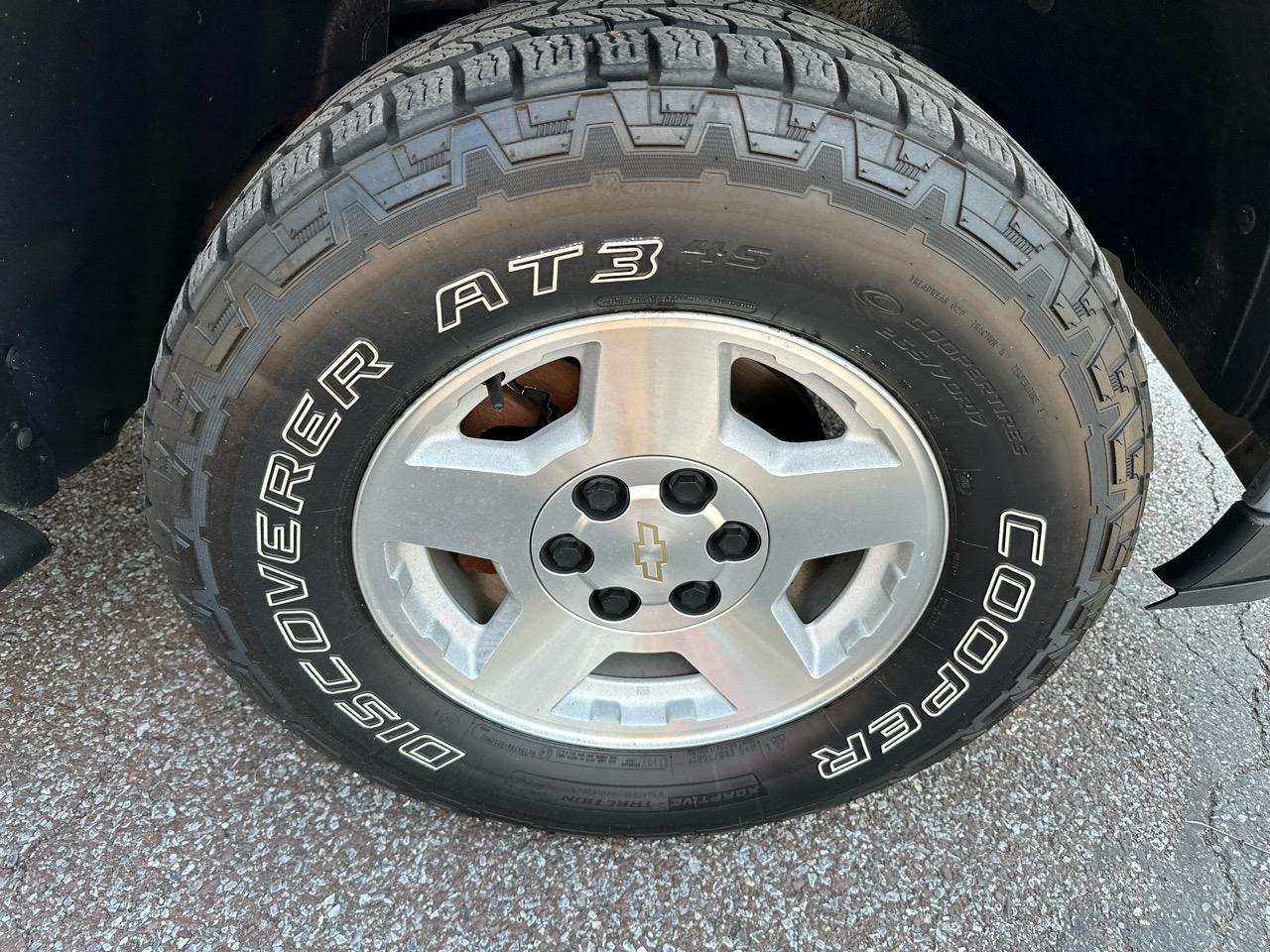 Chevrolet Silverado 1500 4WD Ext Cab 143.5" LT 2005