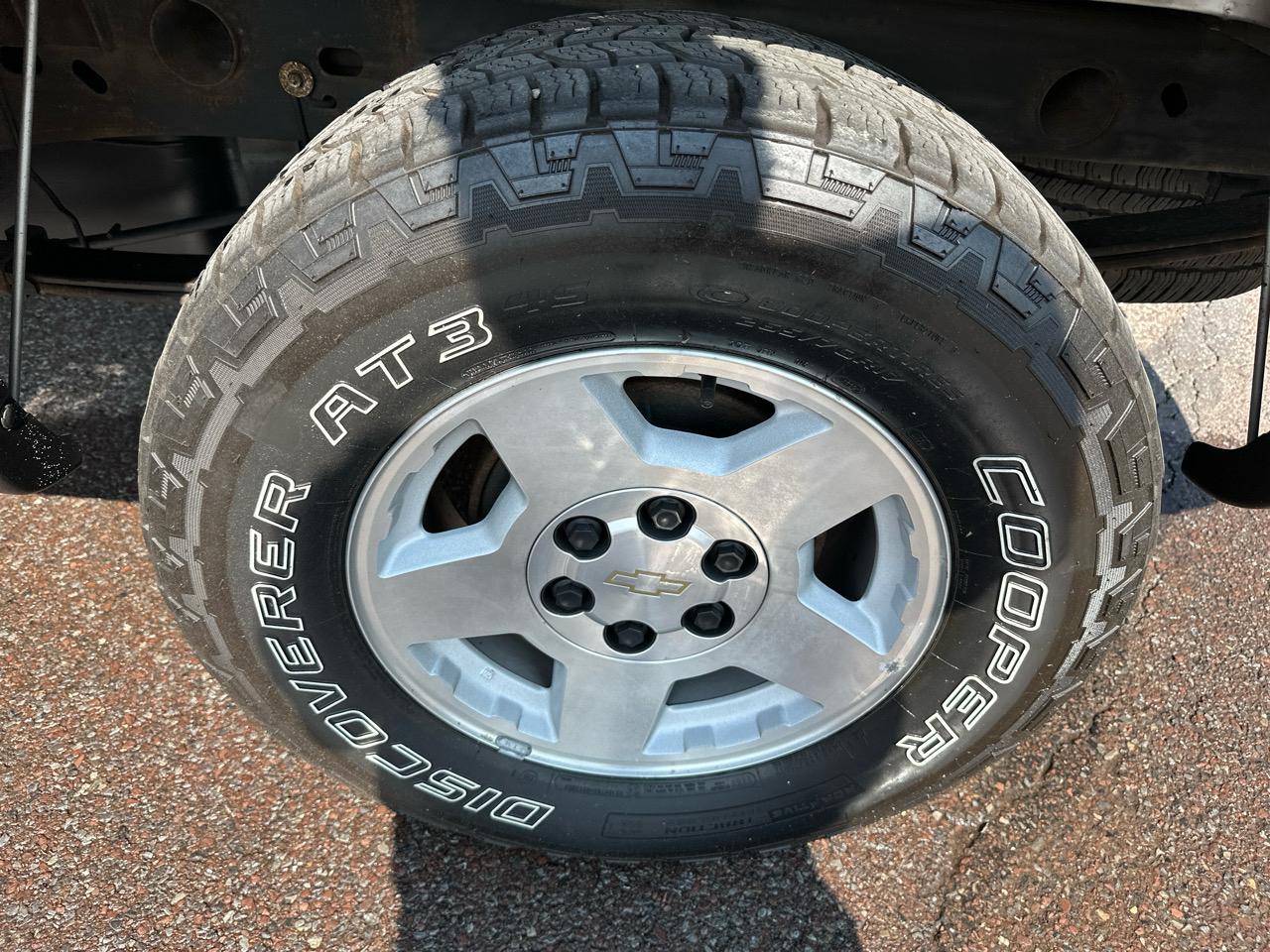 Chevrolet Silverado 1500 4WD Ext Cab 143.5" LT 2005