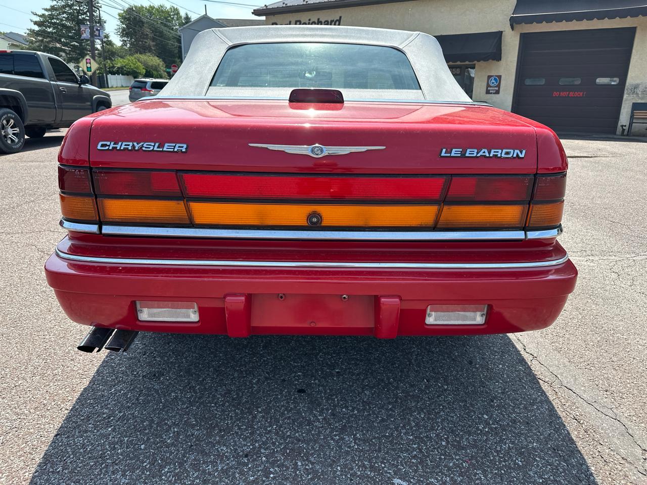Chrysler LeBaron Convertible 1995