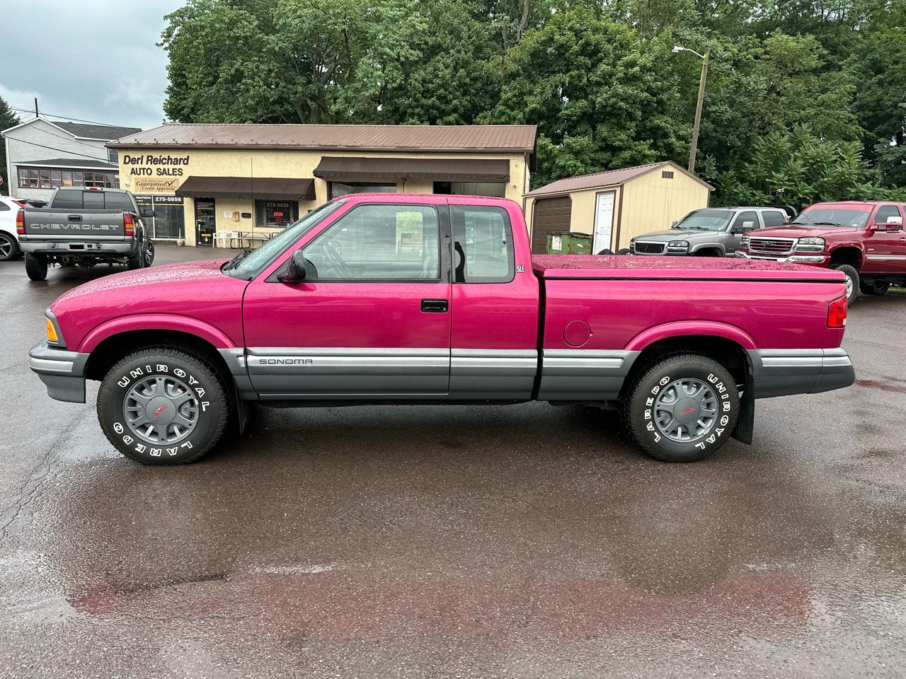 GMC Sonoma SLE Ext. Cab Short Bed 4WD 1994