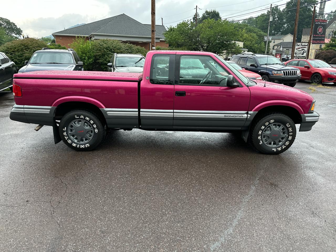 GMC Sonoma SLE Ext. Cab Short Bed 4WD 1994