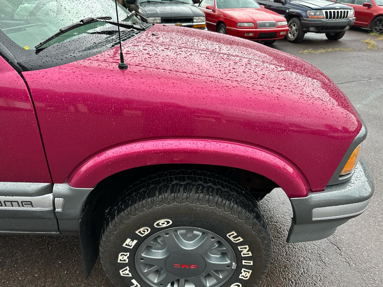 GMC Sonoma SLE Ext. Cab Short Bed 4WD 1994