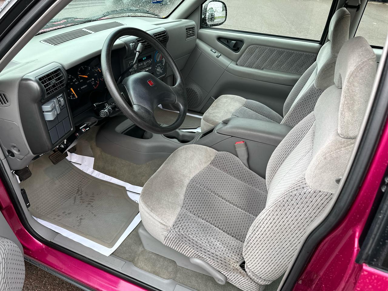 GMC Sonoma SLE Ext. Cab Short Bed 4WD 1994