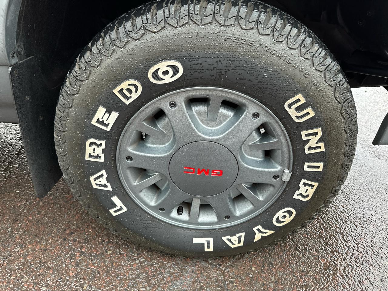 GMC Sonoma SLE Ext. Cab Short Bed 4WD 1994
