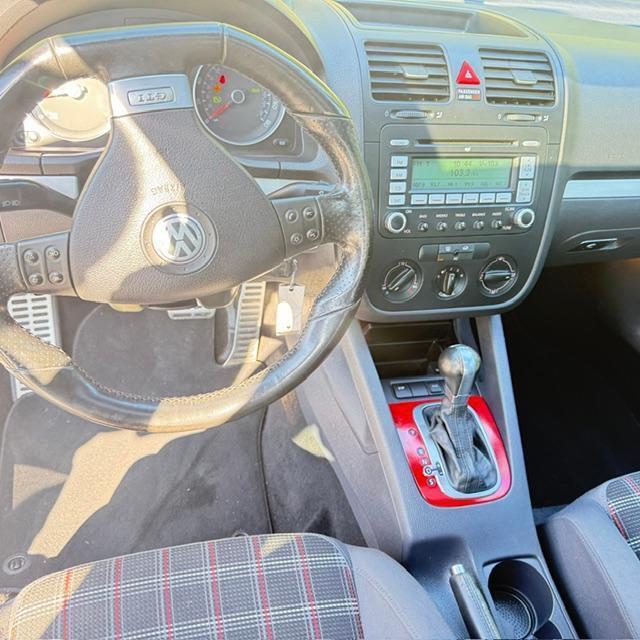 Volkswagen GTI photo 12