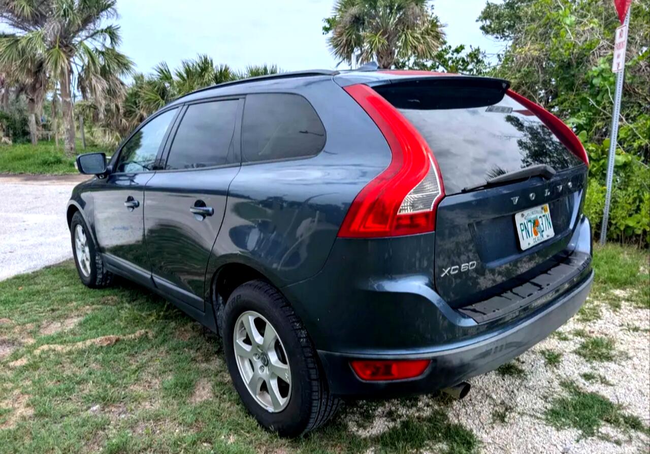 Volvo XC60 T6 FWD 2010 Volvo XC60 T6 FWD 2010