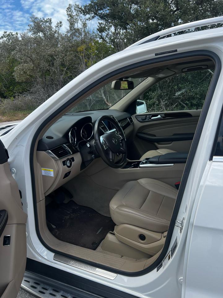Mercedes-Benz M-Class ML350 4MATIC 2014