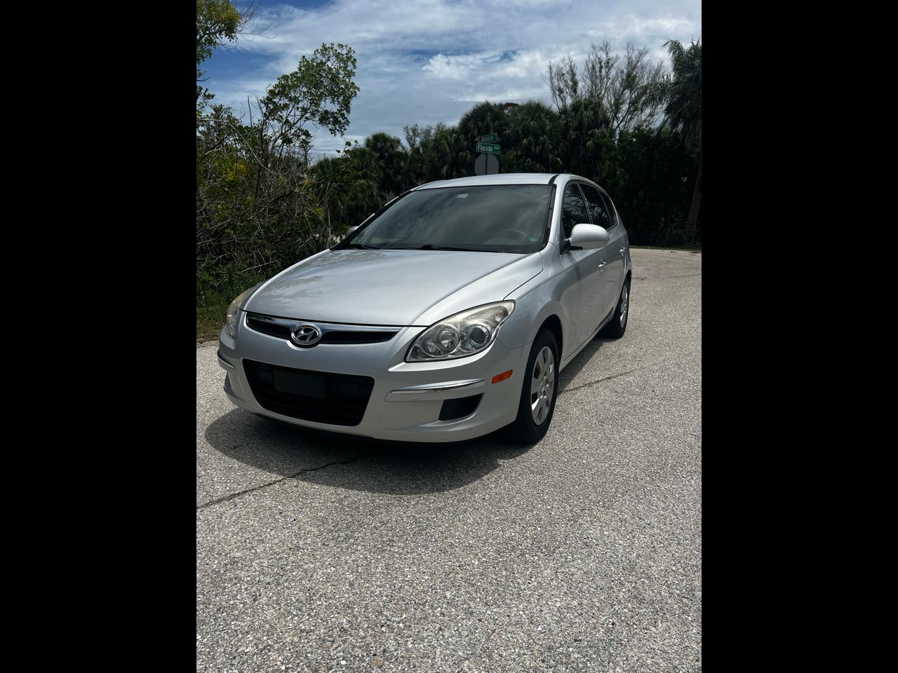 2011 Hyundai Elantra Touring GLS Manual
