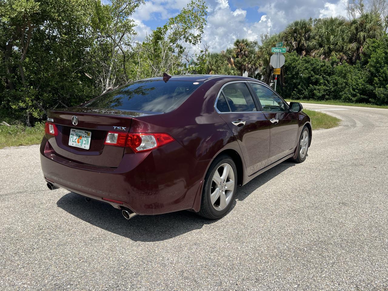 Acura TSX 5-speed AT 2010