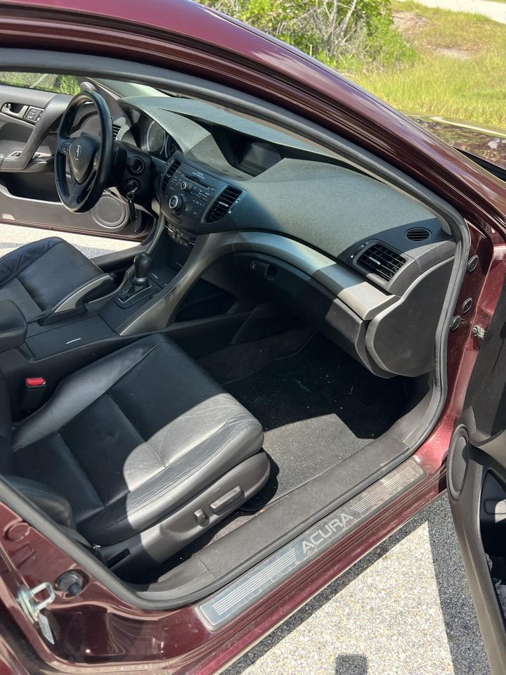 Acura TSX 5-speed AT 2010