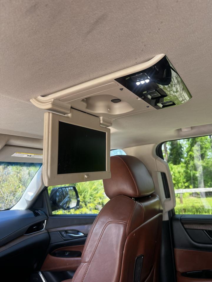 Cadillac Escalade Premium 2WD 2018