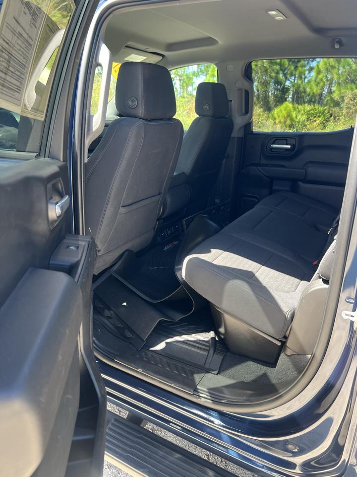 Chevrolet Silverado 1500 LT Crew Cab 4WD 2021