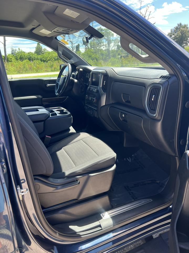 Chevrolet Silverado 1500 LT Crew Cab 4WD 2021