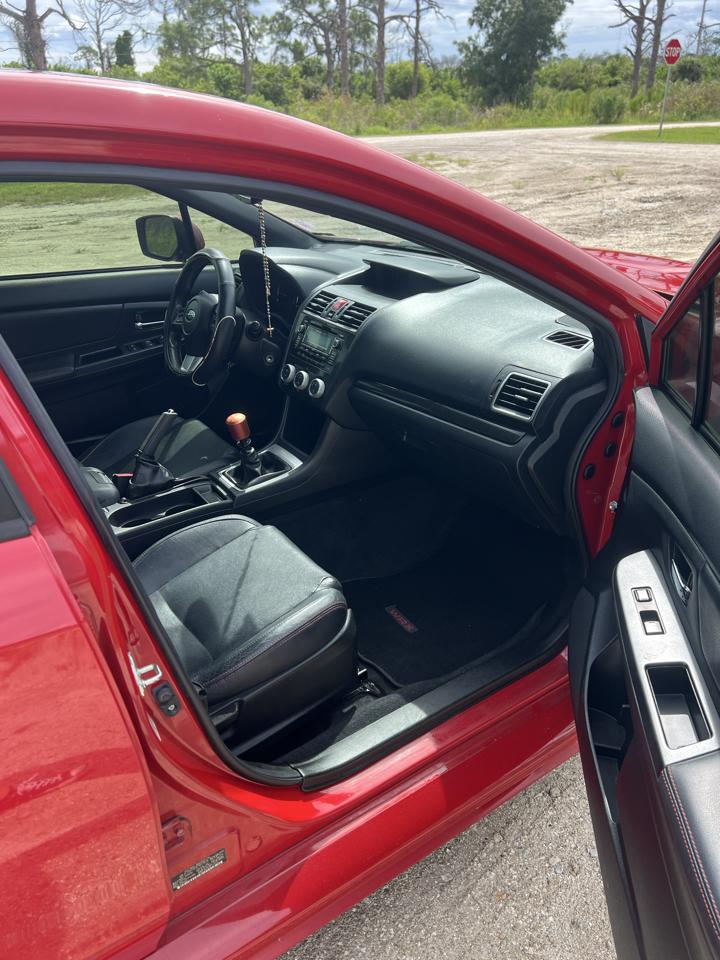 Subaru WRX Limited 4-Door 2015