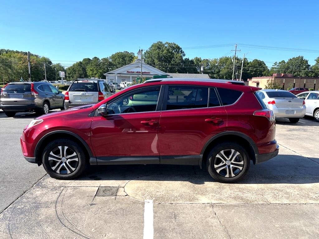 2018 Toyota RAV4 LE AWD