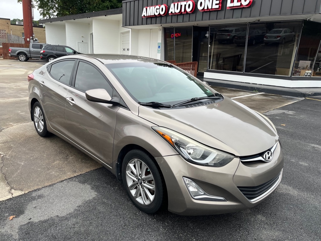 Hyundai Elantra SE 6AT 2016 Hyundai Elantra SE 6AT 2016
