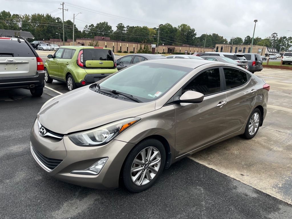 Hyundai Elantra SE 6AT 2016 Hyundai Elantra SE 6AT 2016