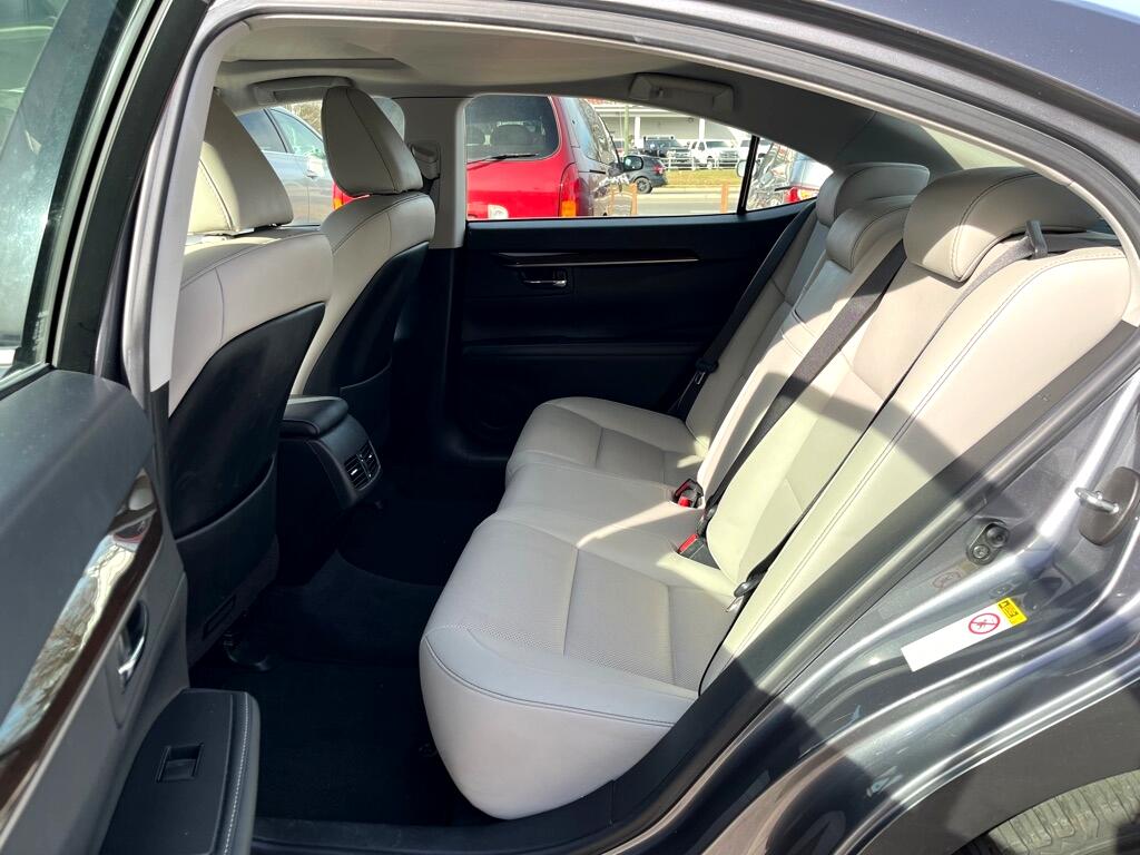 Lexus ES 350 Sedan 2014