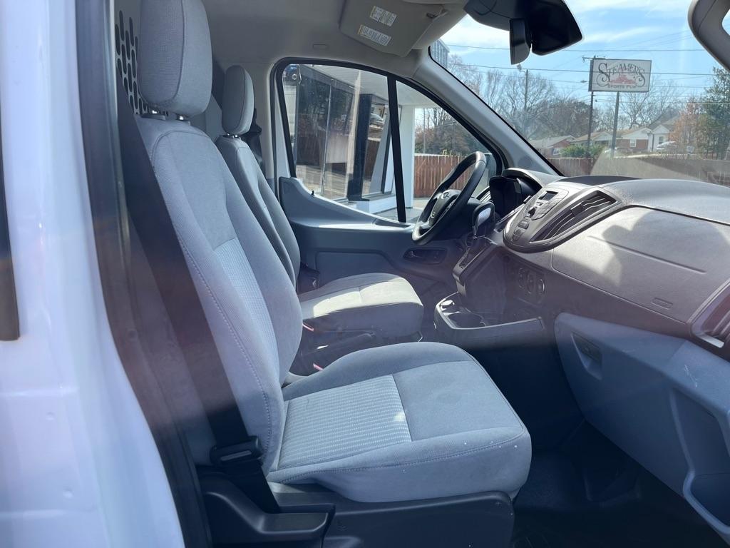 Ford Transit 150 Van Low Roof w/Sliding Pass. 130-in. WB 2019