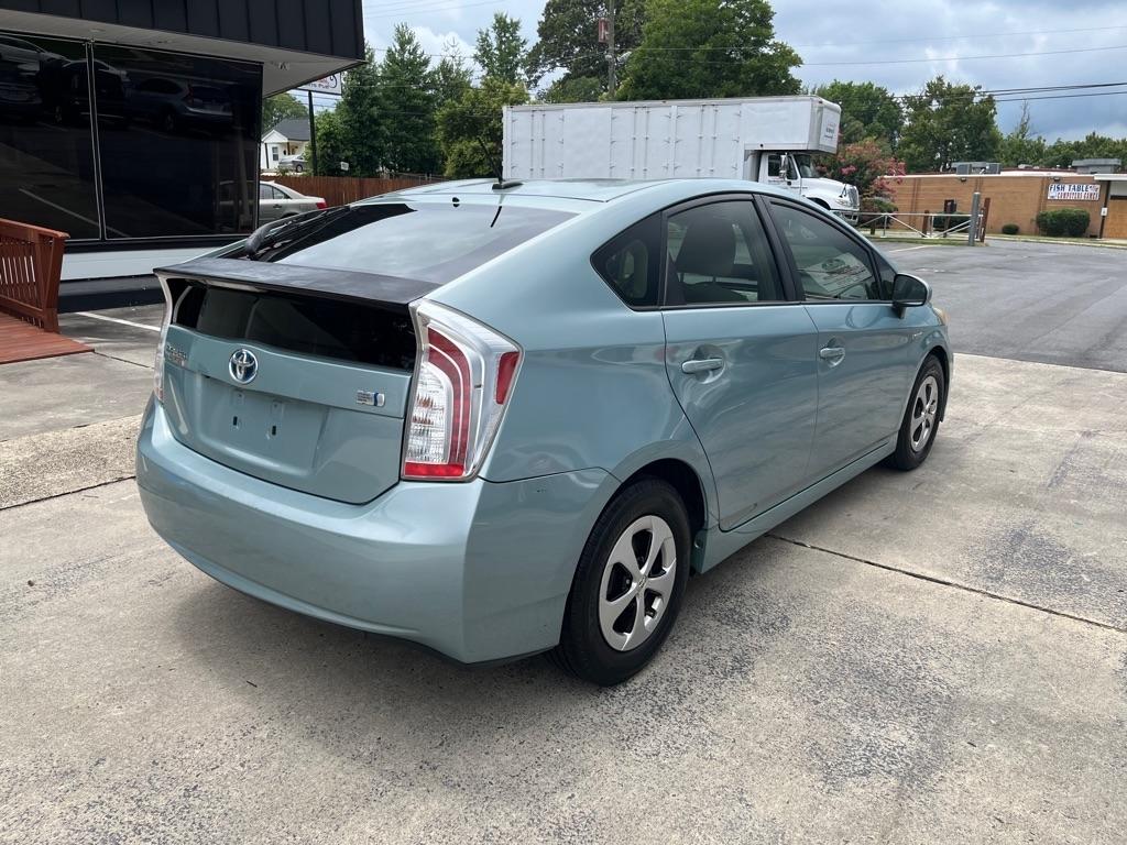 Toyota Prius  2013