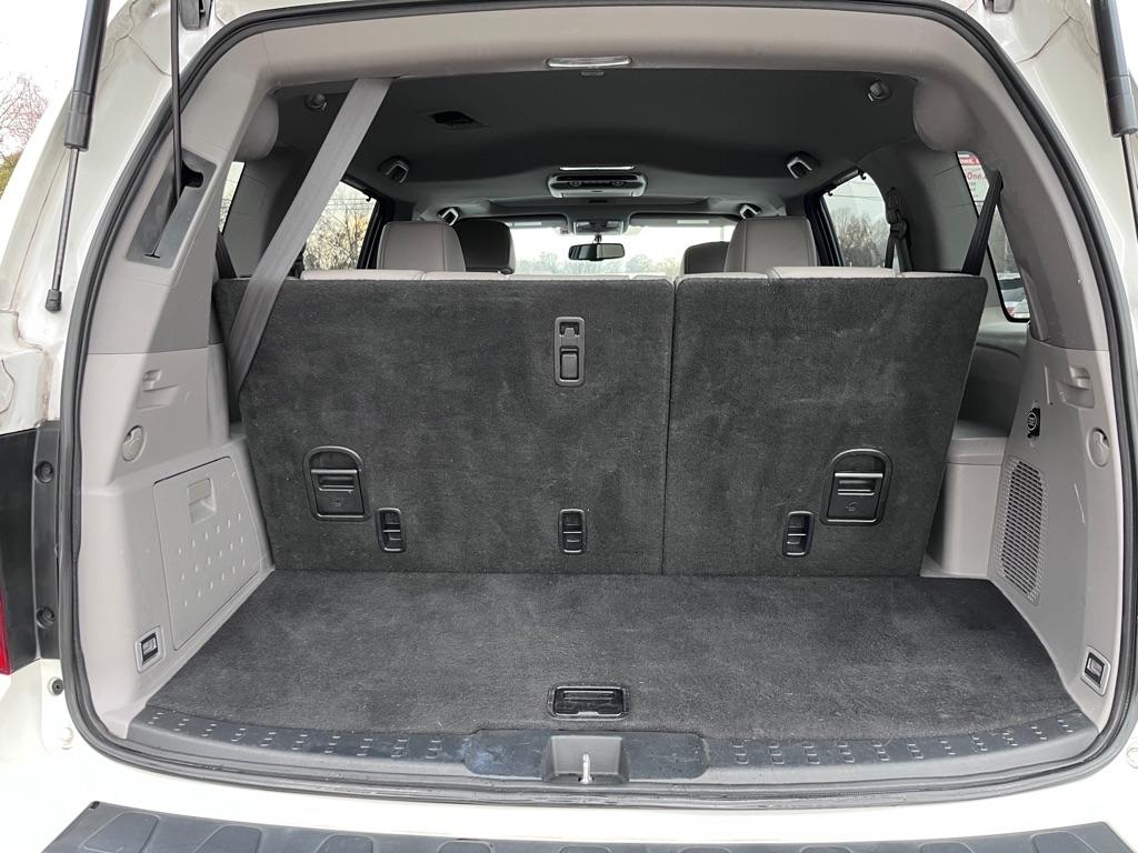 Honda Pilot Touring 4WD 5-Spd AT with DVD 2014