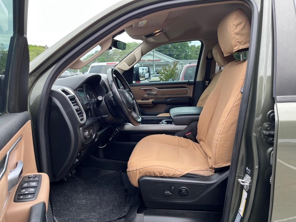 RAM 1500 Big Horn Crew Cab SWB 4WD 2021