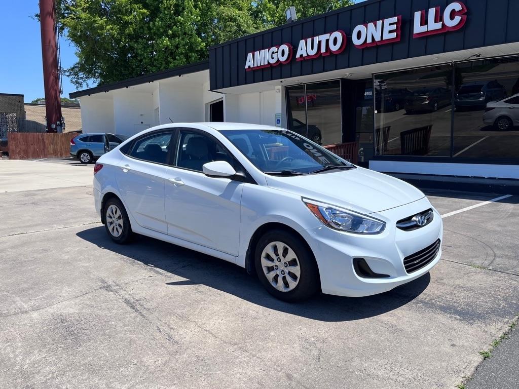 Hyundai Accent SE 4-Door 6A 2016