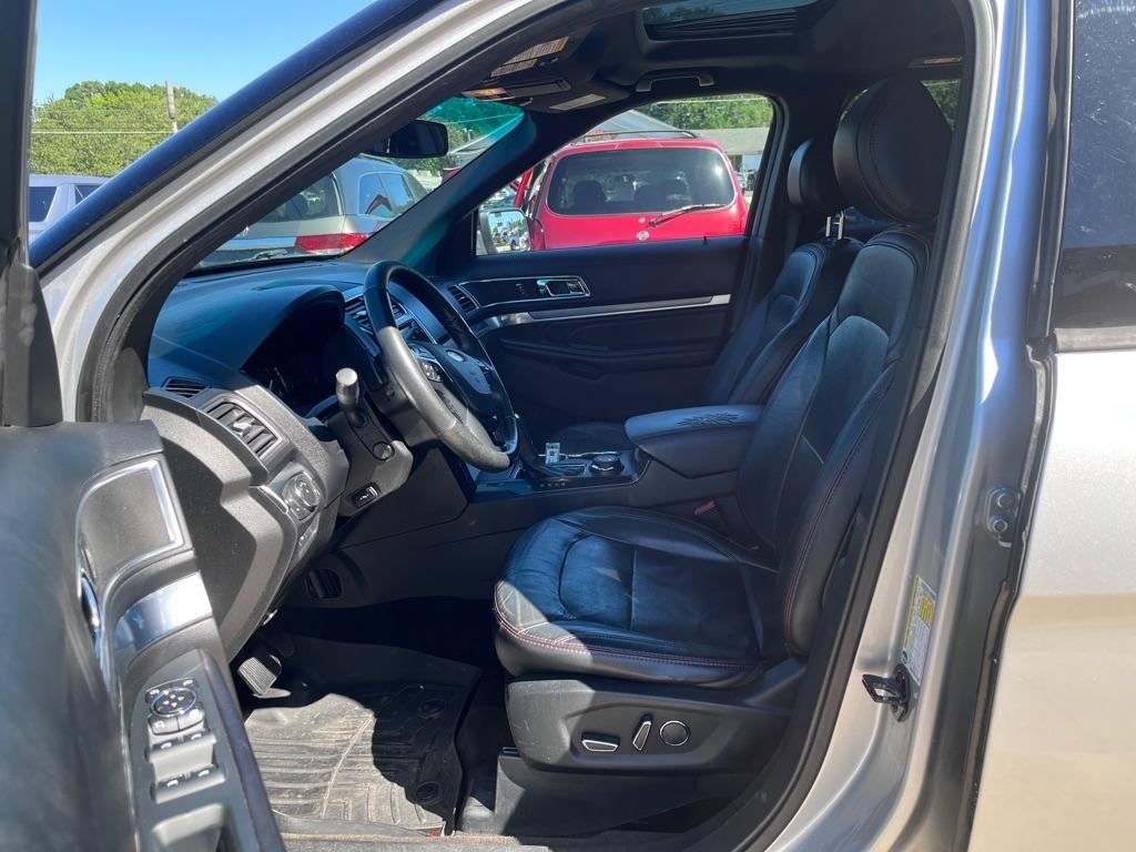 Ford Explorer Sport 4WD 2017