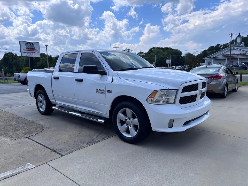 RAM 1500 Tradesman Crew Cab SWB 2WD 2016