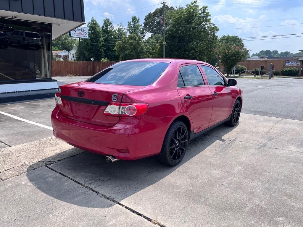 Toyota Corolla S 5-Speed MT 2013