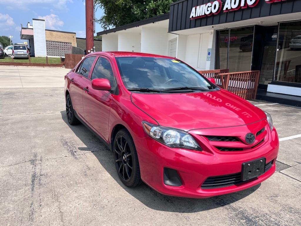 Toyota Corolla S 5-Speed MT 2013