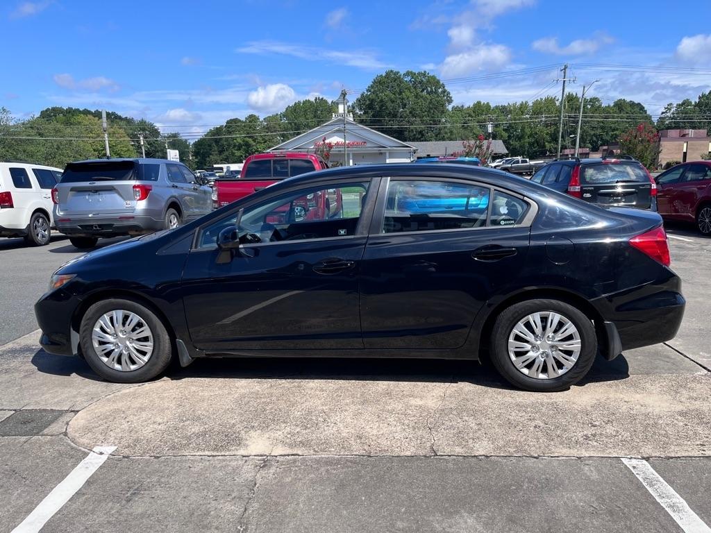 Honda Civic LX Sedan 5-Speed AT 2012