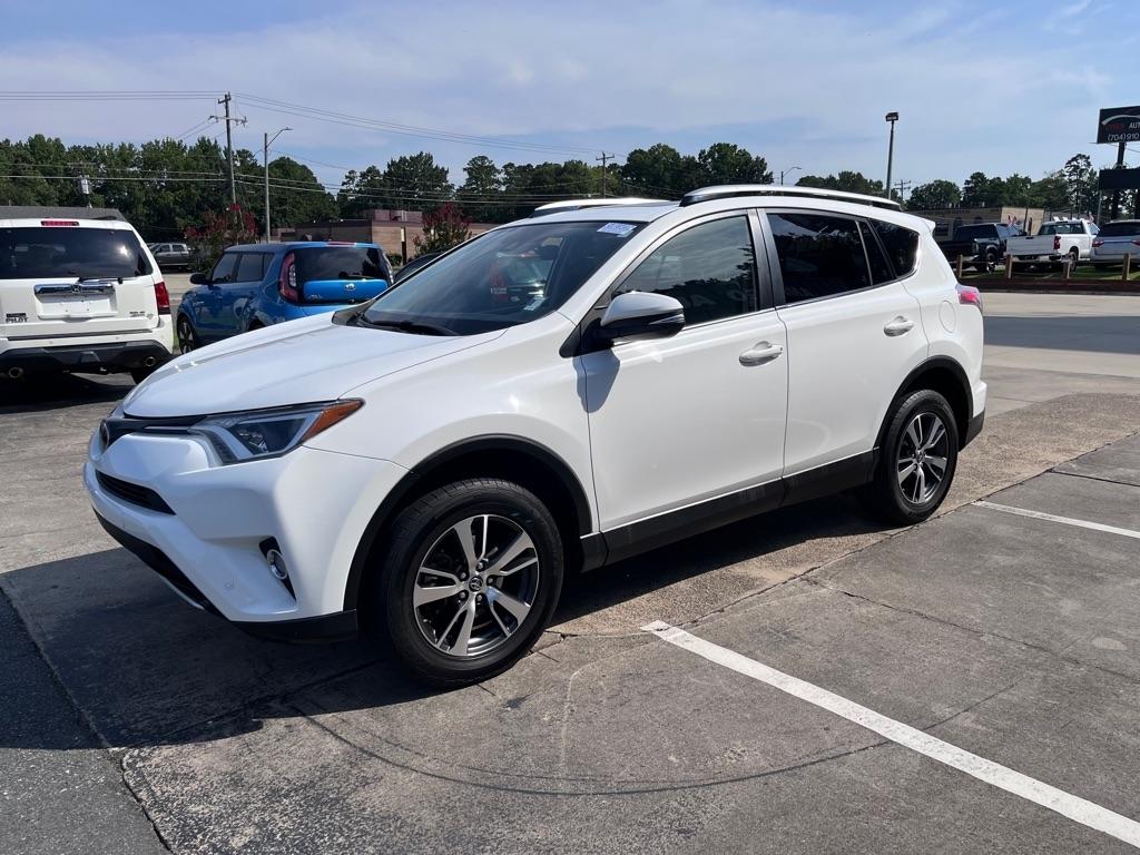 Toyota RAV4 XLE FWD 2016