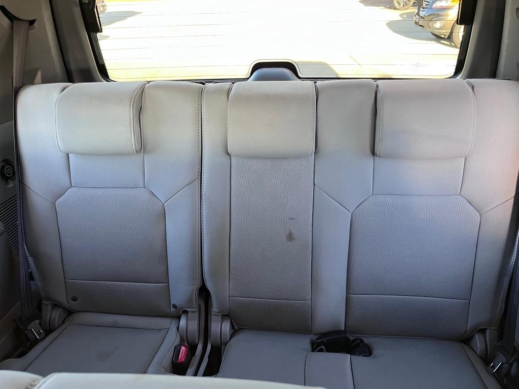 Honda Pilot LX 4WD 5-Spd AT 2010