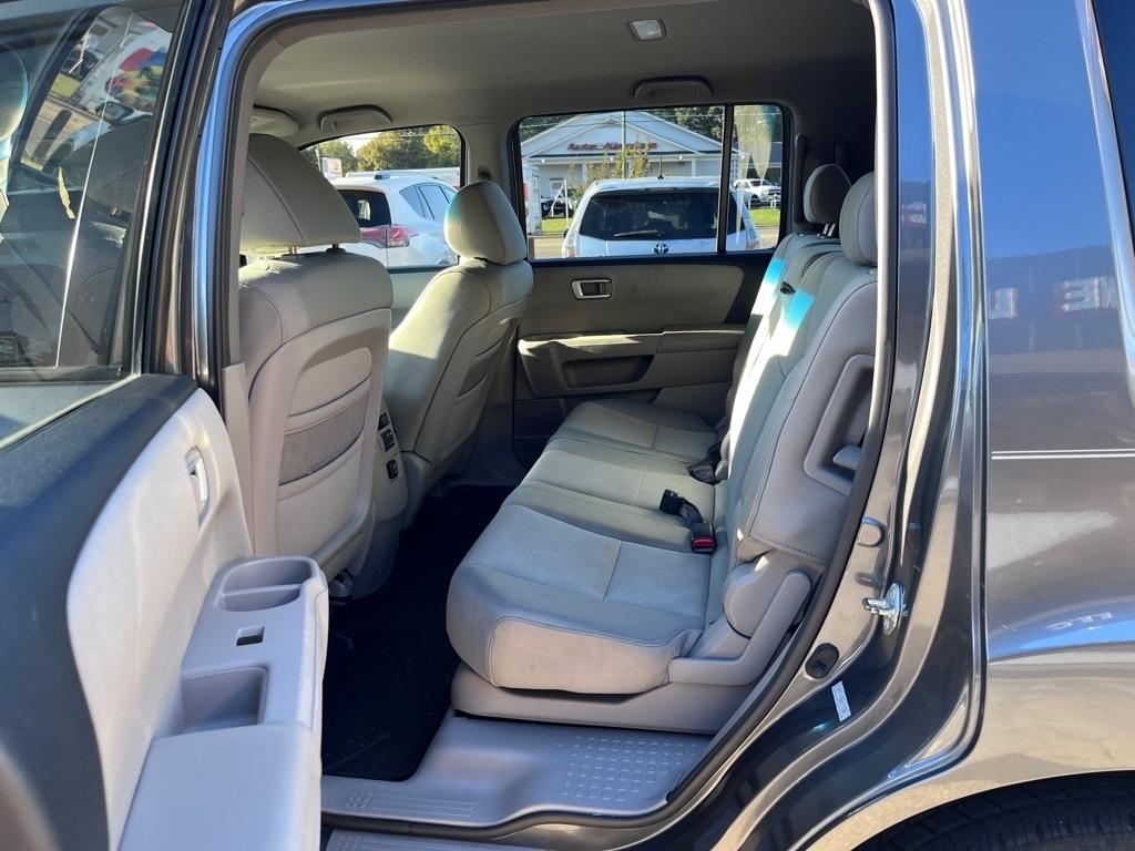 Honda Pilot LX 4WD 5-Spd AT 2010