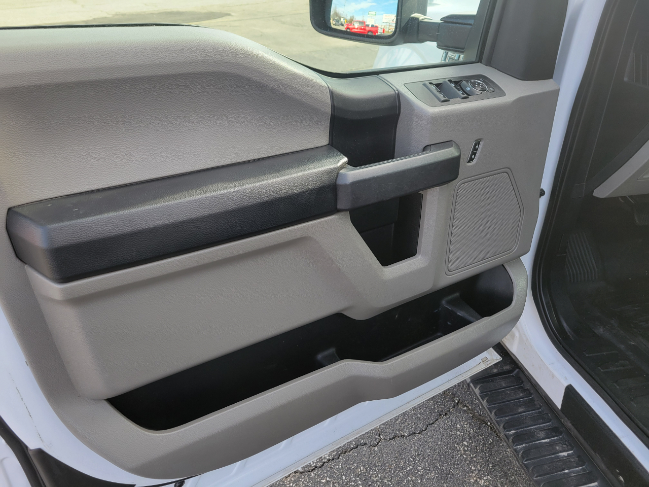 Ford F-150 XL SuperCab 8-ft. Bed 4WD 2019