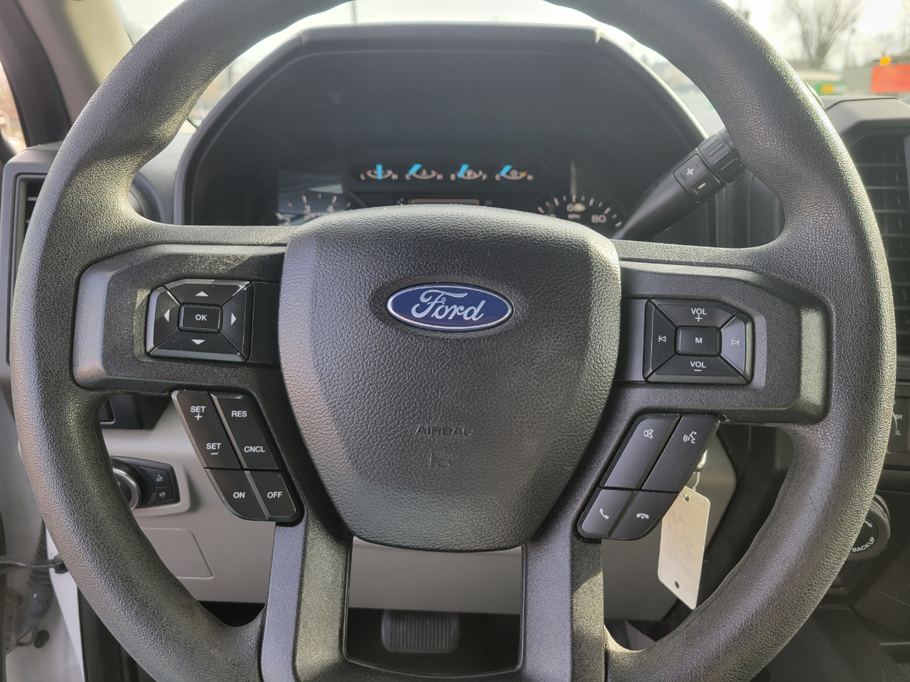 Ford F-150 XL SuperCab 8-ft. Bed 4WD 2019