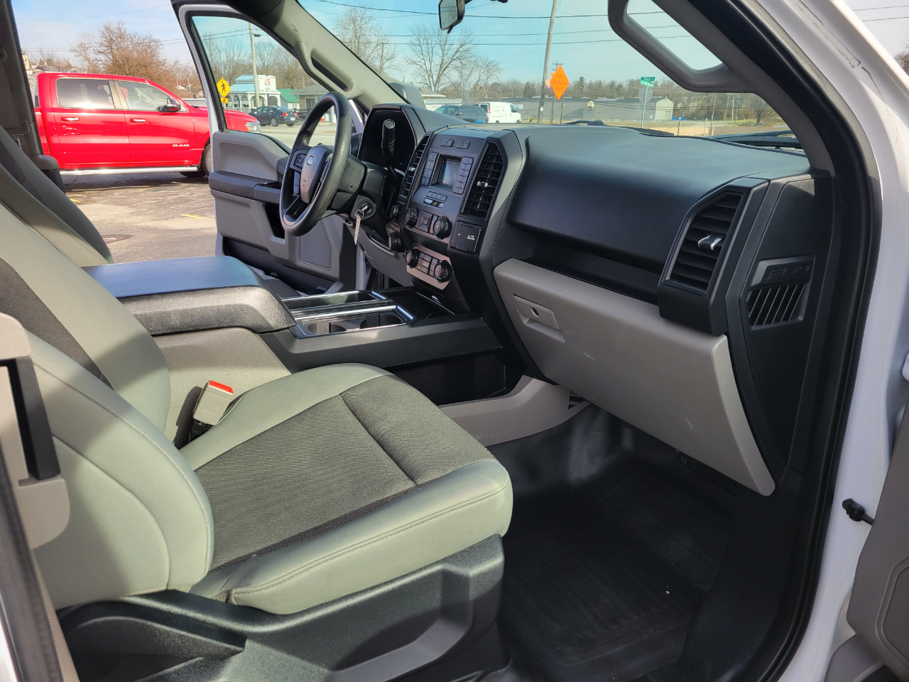 Ford F-150 XL SuperCab 8-ft. Bed 4WD 2019