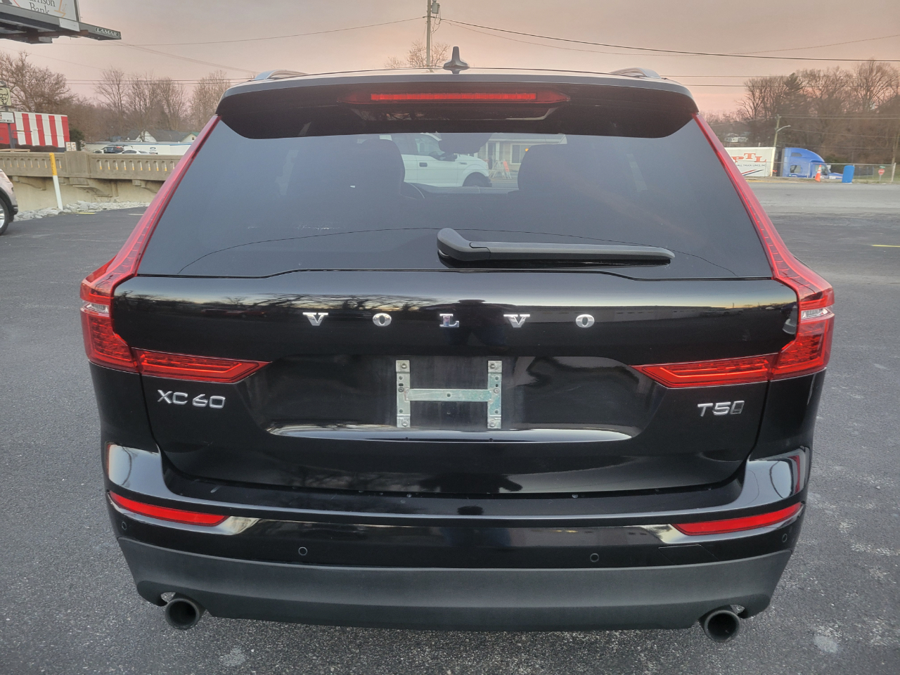 Volvo XC60 T5 Momentum AWD 2020