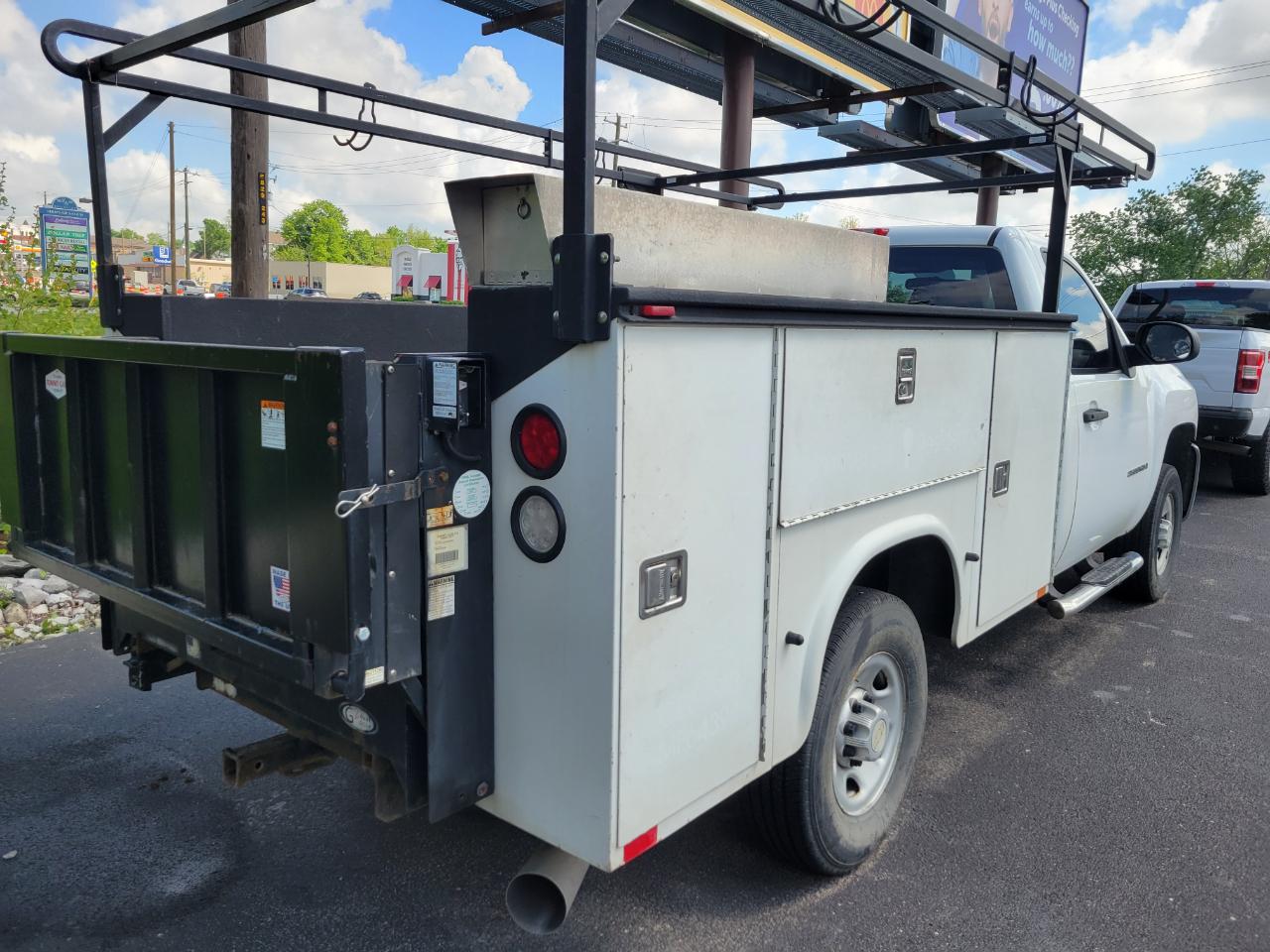 Chevrolet Silverado 2500HD Work Truck Long Box 2WD 2009