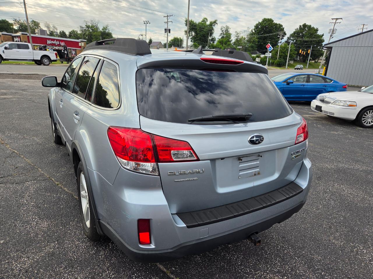 Subaru Outback 2.5i Limited 2013