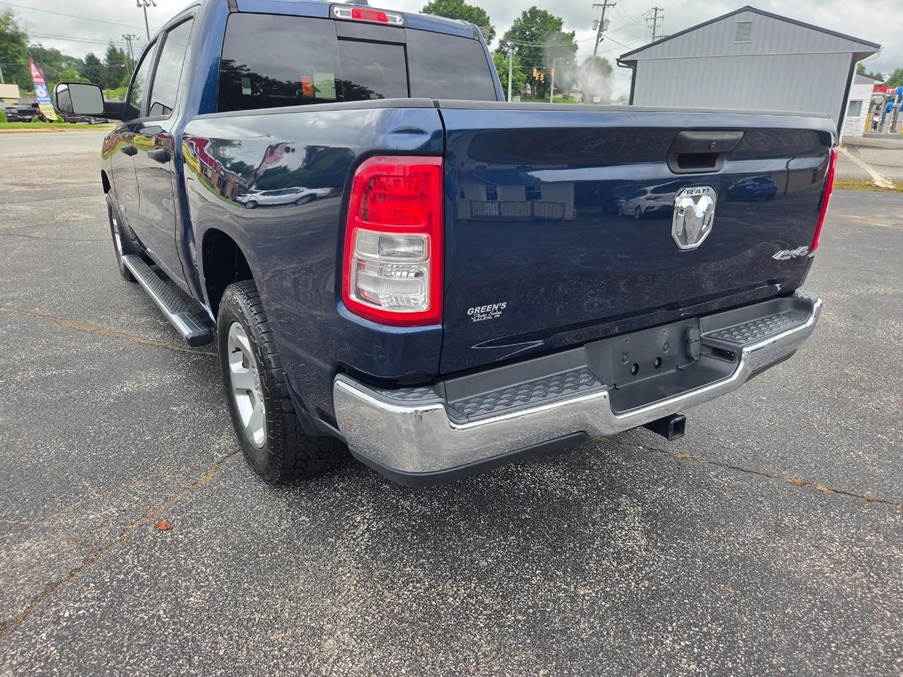 RAM 1500 Tradesman Crew Cab SB 4WD 2019
