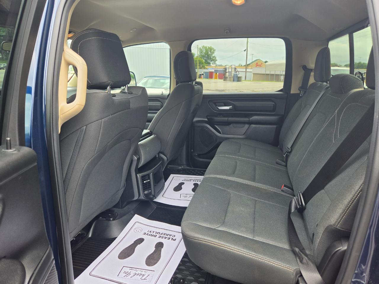 RAM 1500 Tradesman Crew Cab SB 4WD 2019
