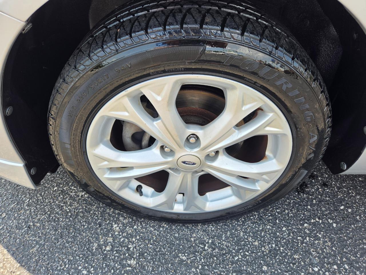 Ford Fusion SE 2012